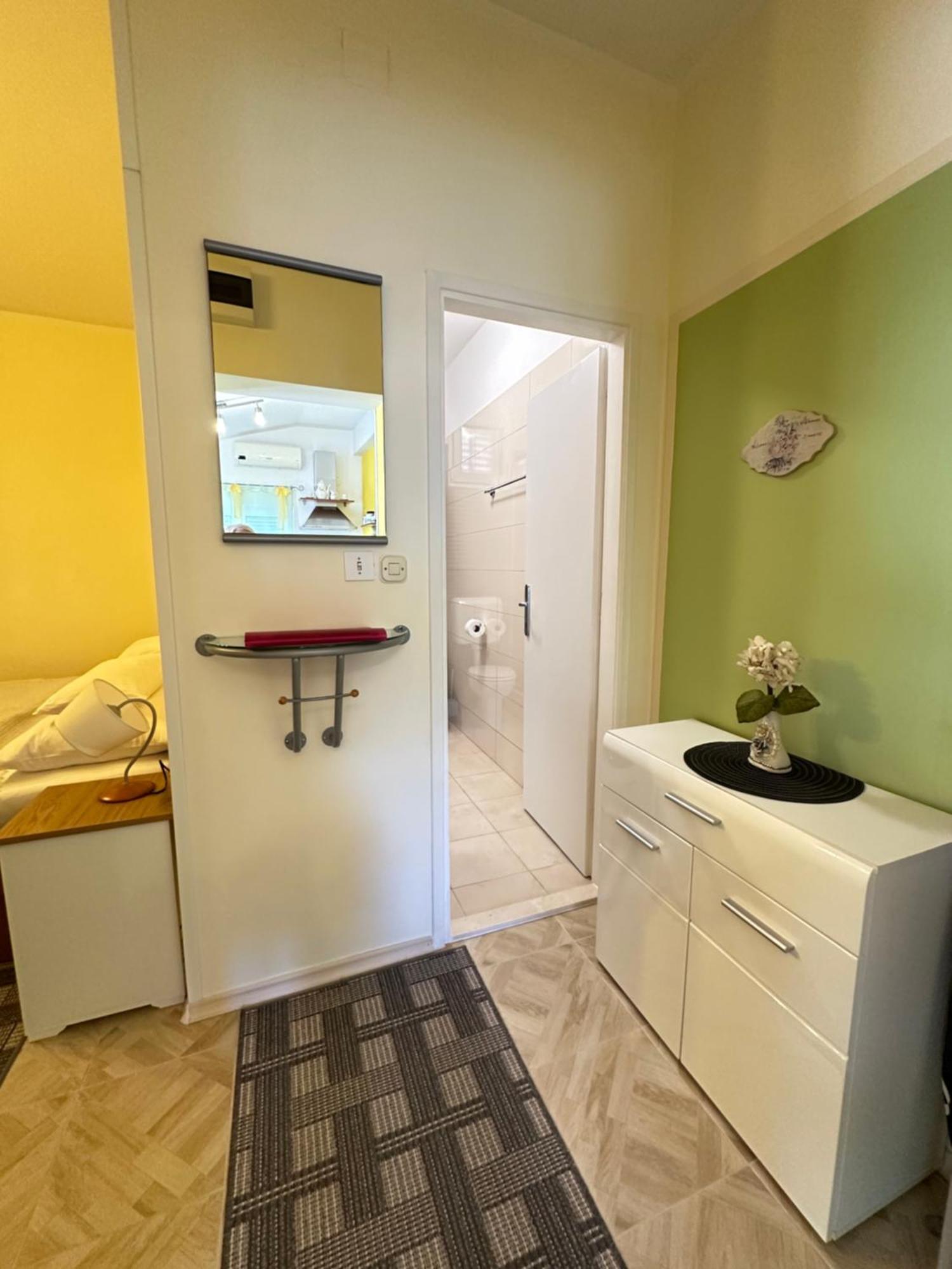 Apartments - Rooms Vesna Primošten Extérieur photo
