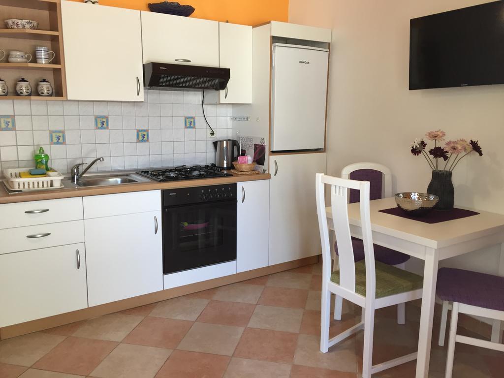 Apartments - Rooms Vesna Primošten Extérieur photo