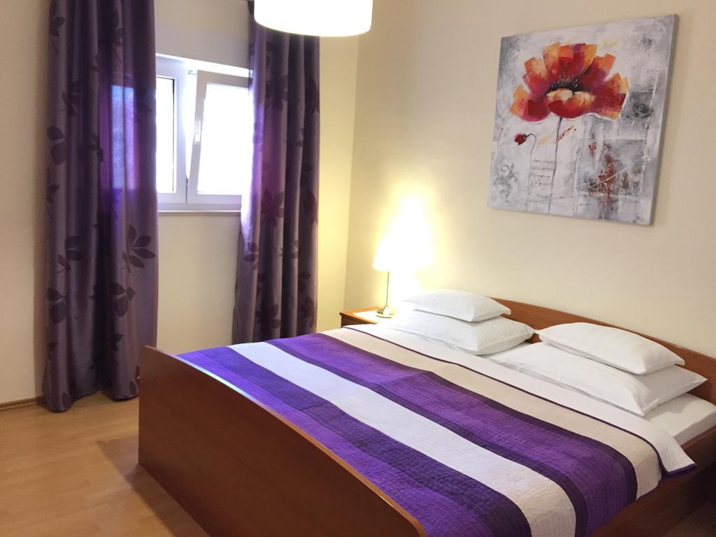 Apartments - Rooms Vesna Primošten Extérieur photo